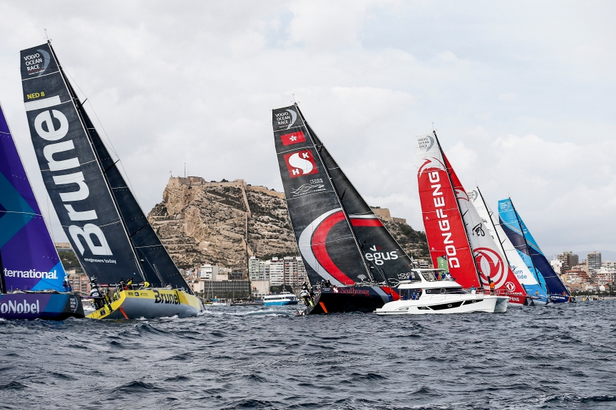 Alicante stopover. Start. Photo by Pedro Martinez/Volvo Ocean Race. 22 October, 2017.